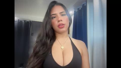 miafunny5 online show from March 6, 9:47 pm