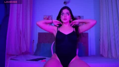 mia antonella online show from October 6, 4:08 am