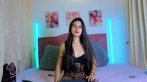 mia antonella online show from September 16, 3:08 am