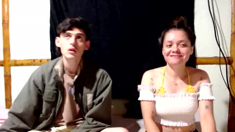 Snapshot of miahells chatting on October 20, 12:26 am Mia Sam online show from October 20, 12:26 am
