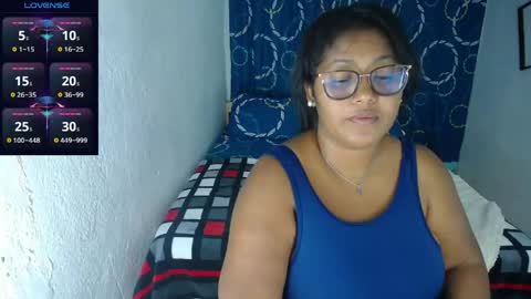 miajoseph_ online show from May 14, 3:37 am
