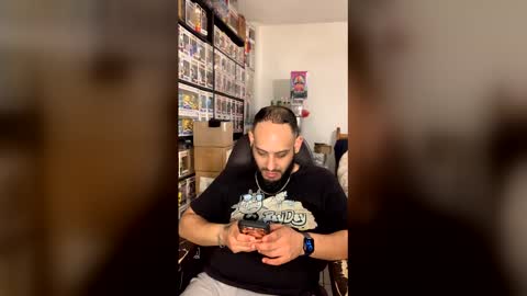 Mark online show from April 13, 5:11 am