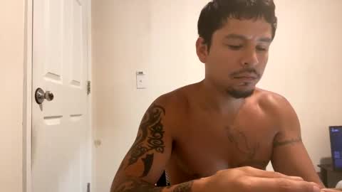 miamiclos1 online show from September 16, 11:34 am