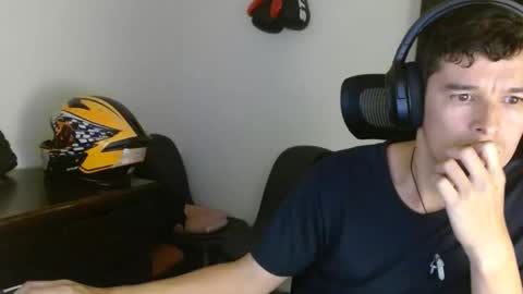 miaou_miaou online show from October 22, 1:20 am