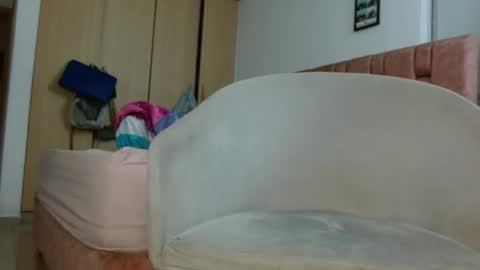 MIA VANESSA online show from February 3, 6:51 am