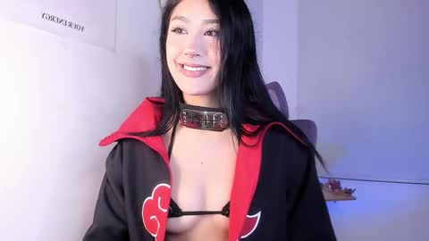 Snapshot of miawilsson_ chatting on October 27, 1:38 am Mia Wilsson online show from October 27, 1:38 am