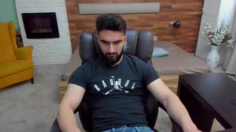 MicahLane online show from February 21, 6:27 am