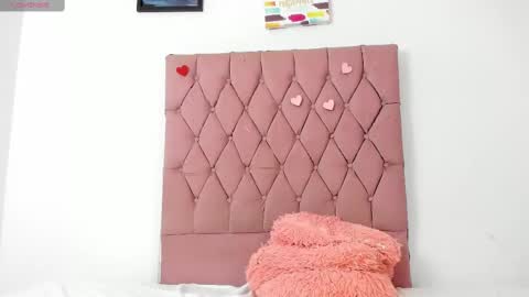 Micky and Sharon online show from October 9, 5:24 am