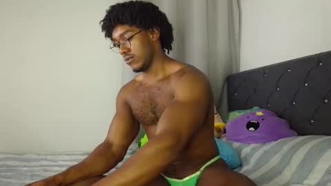 Snapshot of michael_godness_ chatting on October 13, 4:25 am Michael online show from October 13, 4:25 am