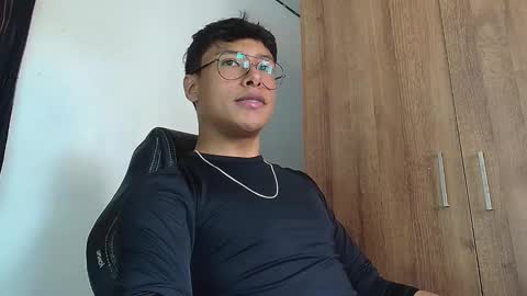 michaelstones online show from March 10, 6:01 pm