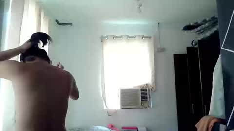 My name is Kel 18. 53 short and petite... online show from September 24, 2:40 am