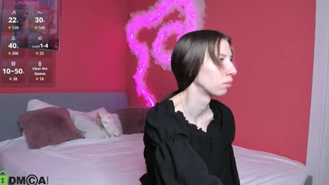 michele_mack online show from December 15, 2:40 am