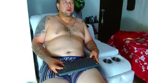 Snapshot of michell_myers chatting on February 10, 2:30 am michell_myers online show from February 10, 2:30 am