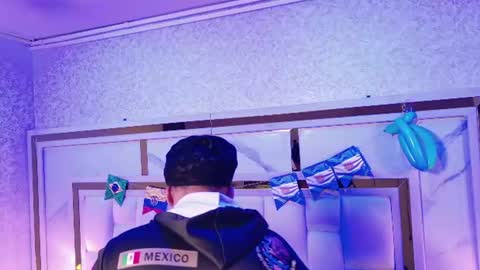 michell_starrr online show from June 25, 3:14 am
