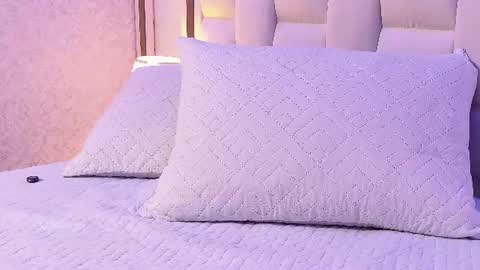 michell_starrr online show from July 6, 3:03 am