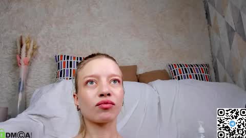 michelle_blond online show from November 25, 9:52 am