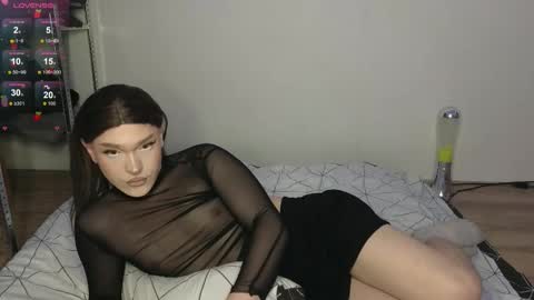 michelle_jacksonn online show from November 7, 5:43 am