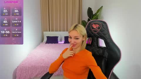 Dilana online show from March 12, 6:43 pm