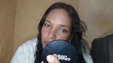 Anne Michelle online show from December 3, 11:29 pm