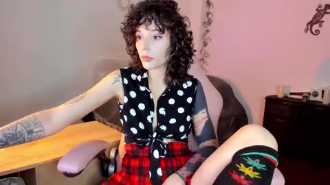 Snapshot of michelleastro chatting on March 10, 2:06 am Michelle Ramirez online show from March 10, 2:06 am