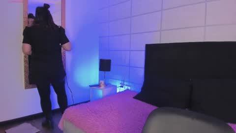 michonne_09 online show from January 17, 10:51 pm