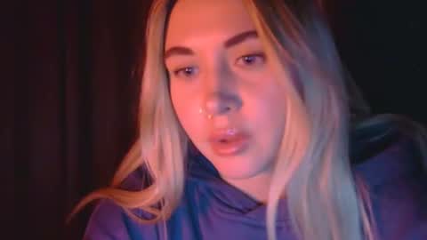 Midnight lace1 online show from February 6, 9:39 pm