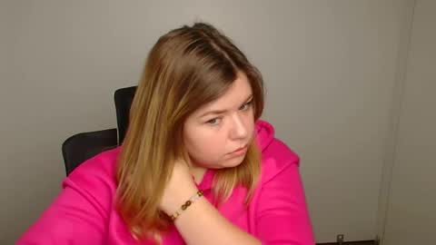 Mariana online show from October 19, 5:12 am