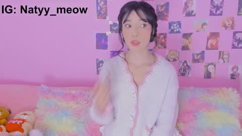 Sara online show from January 31, 8:50 pm