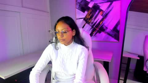 miel_ambar online show from April 23, 1:24 pm