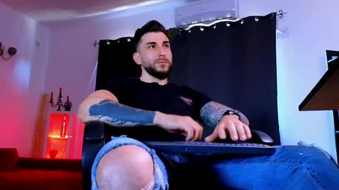 MightyAaron online show from May 11, 7:26 am