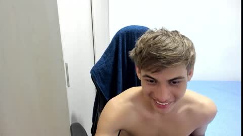 Miguel Hernandez online show from November 6, 10:35 pm