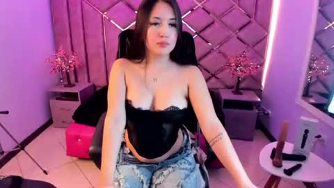 miha_cute online show from August 1, 6:04 am