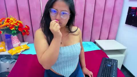 Snapshot of miha_smith chatting on September 23, 2:49 am Miha online show from September 23, 2:49 am