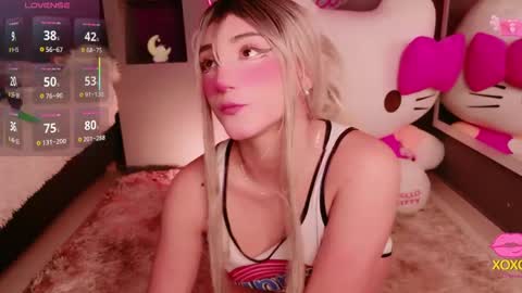  online show from May 19, 12:12 pm
