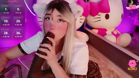   online show from April 17, 12:18 pm