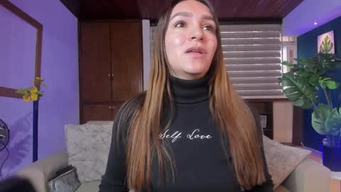 Miia 3 online show from December 20, 11:50 am