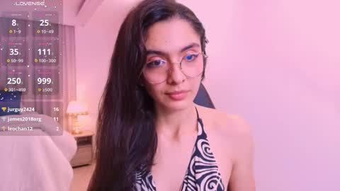 Snapshot of miiaa_evans chatting on February 27, 6:46 am Mia online show from February 27, 6:46 am