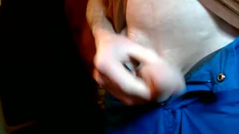 Snapshot of miister_macky chatting on January 22, 7:46 am miister macky online show from January 22, 7:46 am