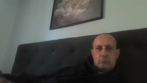 mikael_r52 online show from May 21, 6:53 am