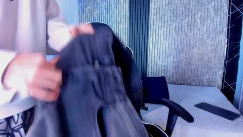 Mike 0233 online show from September 14, 7:10 am