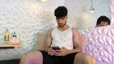 Mike online show from February 25, 6:01 pm