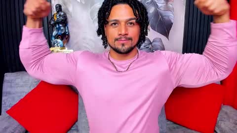   online show from March 7, 4:29 pm