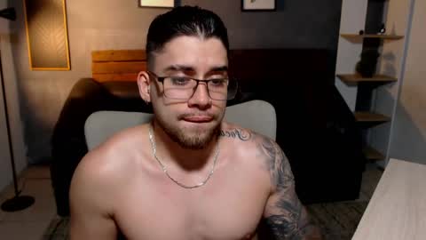 Mike Montoya online show from June 4, 2:39 am