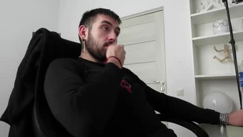 MIKE PLATANO online show from September 22, 1:26 pm