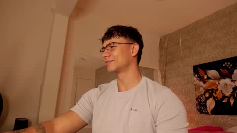 Mike online show from November 2, 3:39 am