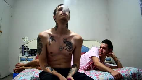 Hot Buns online show from April 16, 1:33 pm