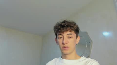 Mikebelf4 online show from November 17, 10:56 pm