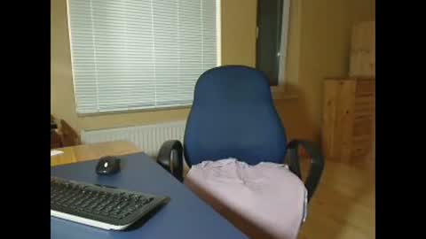 mikel19623 online show from September 18, 10:08 am