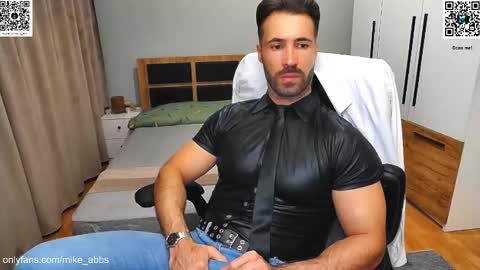 Mike    online show from November 27, 1:41 pm