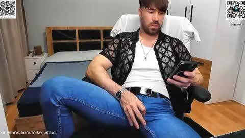 Mike    online show from June 11, 8:29 pm